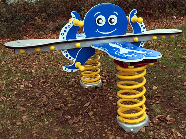 An octopus play springy for children